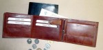 Kožená peněženka - korunovka s vnitřní zápinkou, kryjící kreditky v levé části peněženky