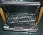 Desky na notebook Dell Latitude E6230 - černá koženka s možností tisku loga